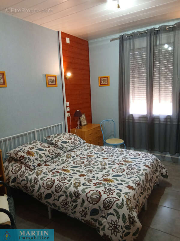 Maison à SAINT-LAURENT-DE-CERDANS