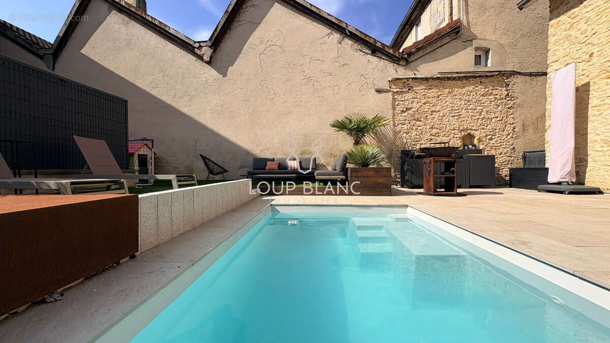Maison à BEAUCOURT