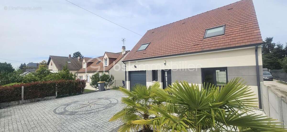 Maison à CHATEAUNEUF-SUR-LOIRE
