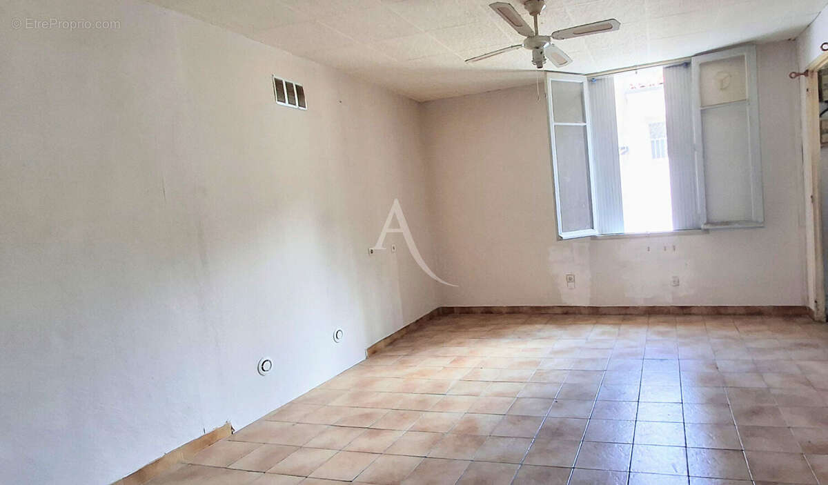 Appartement F5 108M2 avec garage et grenier BEDARIEUX - photo 5