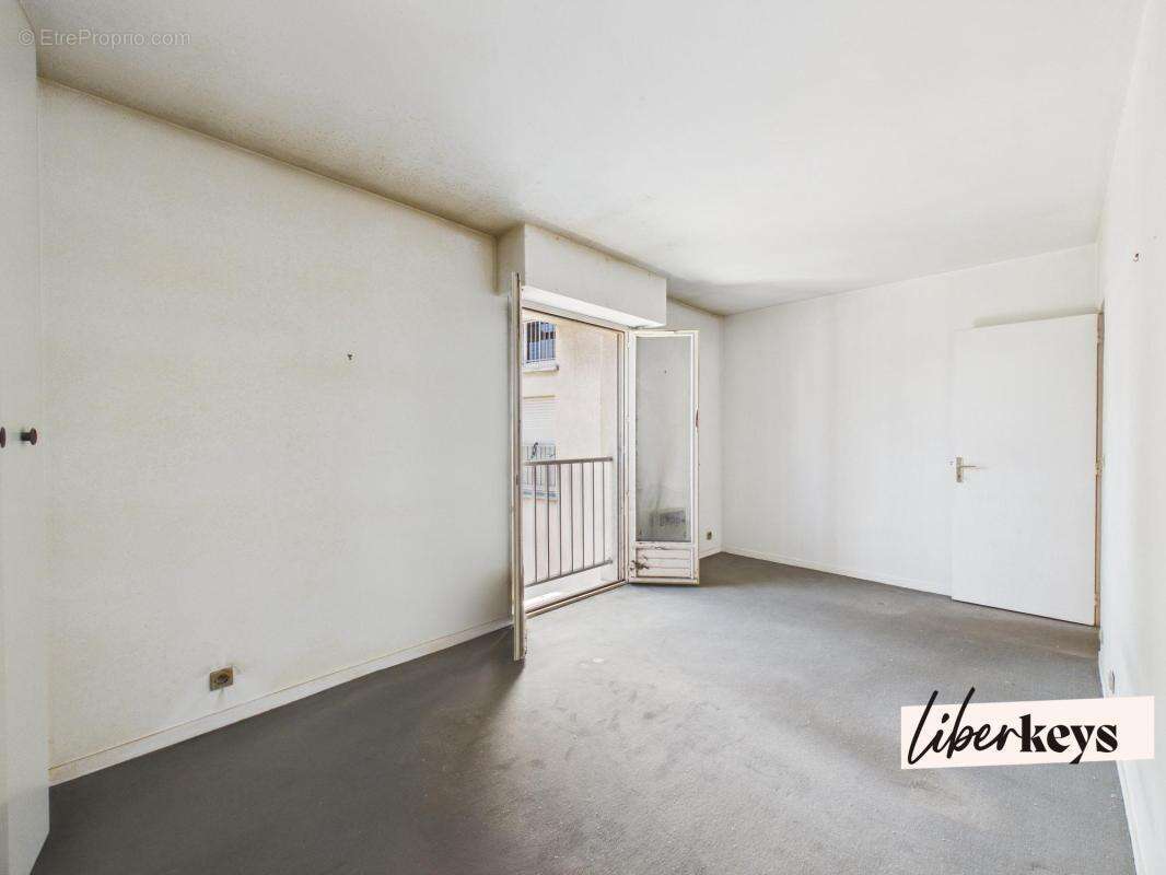 Appartement 2 pièces lumineux et traversant avec parking – Les Clayes-sous-Bois - photo 13