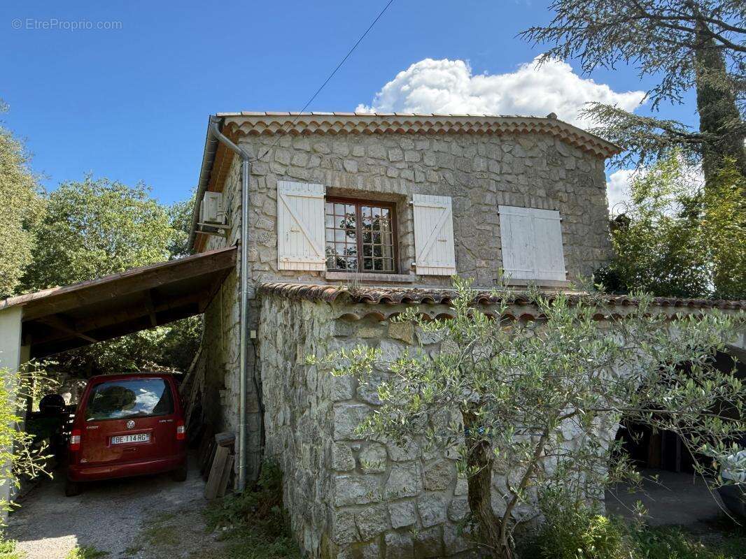 Maison à SAINT-ALBAN-AURIOLLES