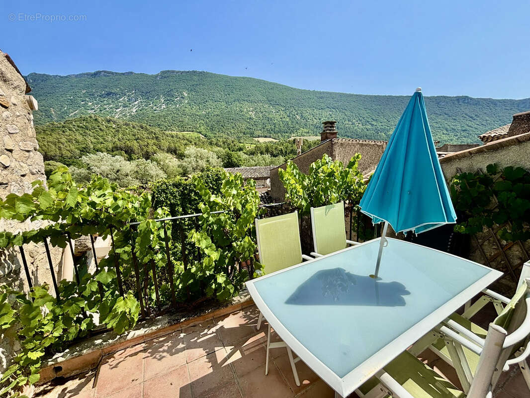 Maison de charme avec cour et terrasse + chambre d'hôte - photo 12
