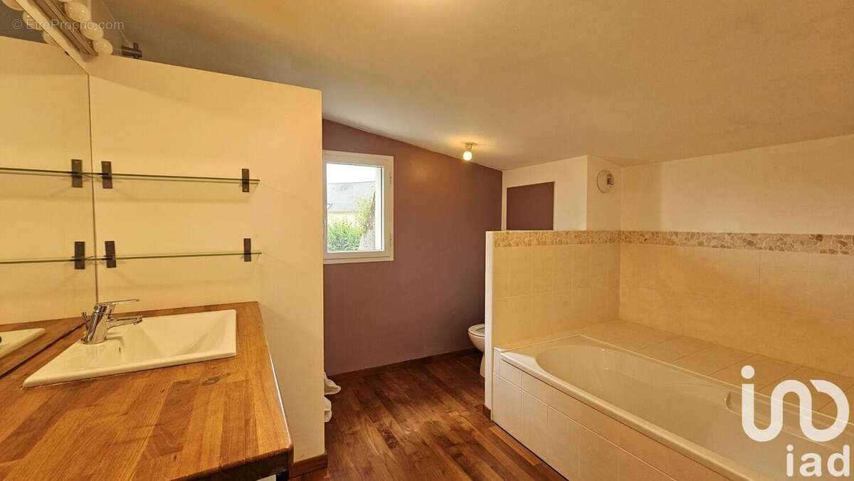 Photo 6 - Maison à MEUCON