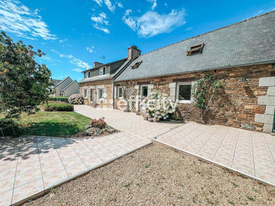 Maison à QUEMPERVEN