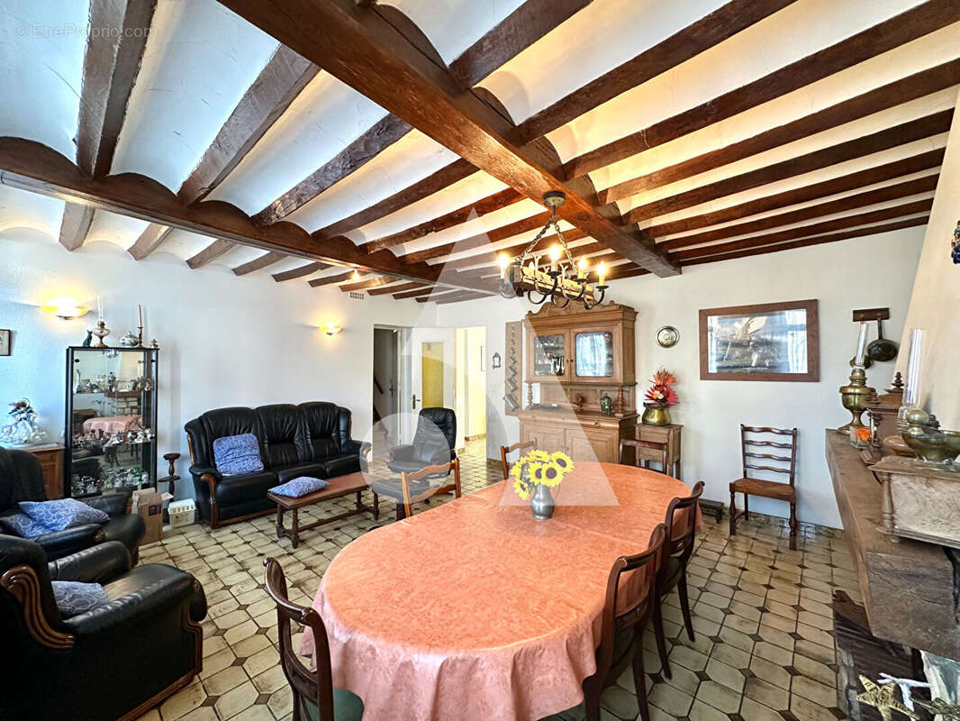 Maison à FRESNES-SUR-ESCAUT