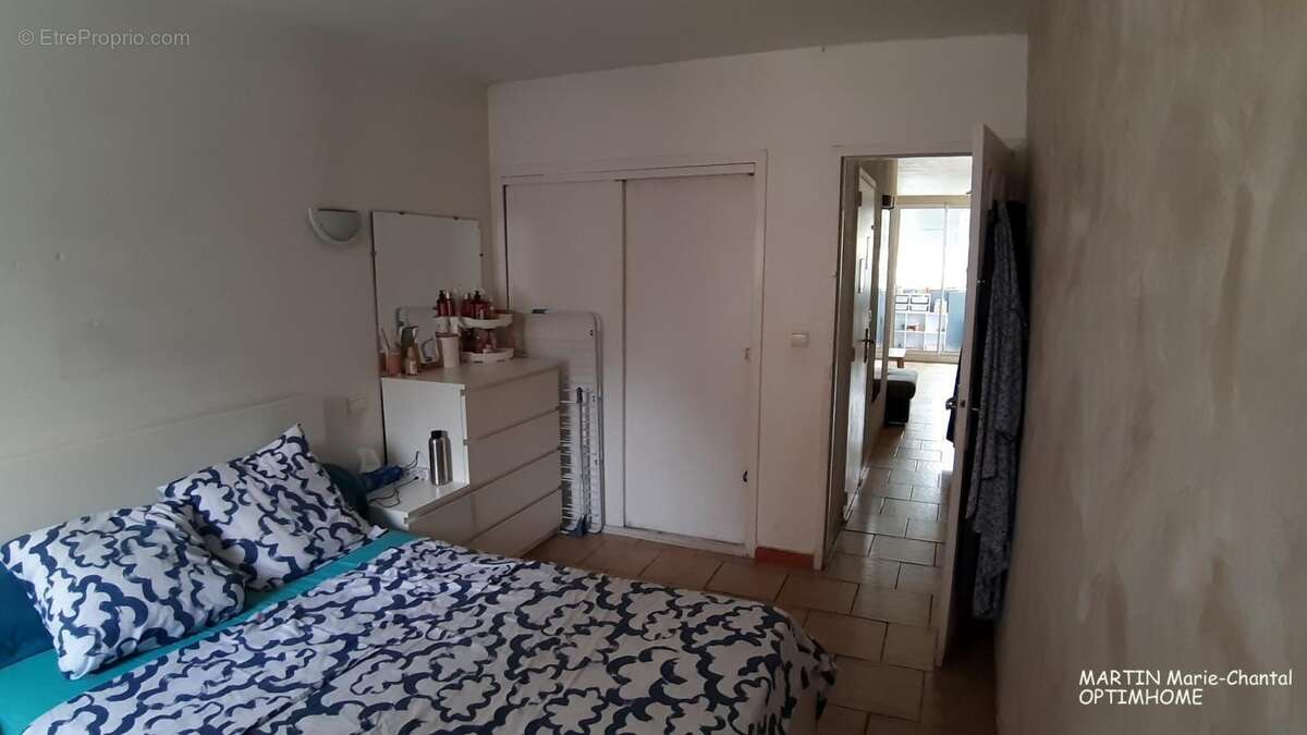 Appartement T3 lumineux avec loggia, parking, cave – Marseille 15e bd du Bosphore - photo 22