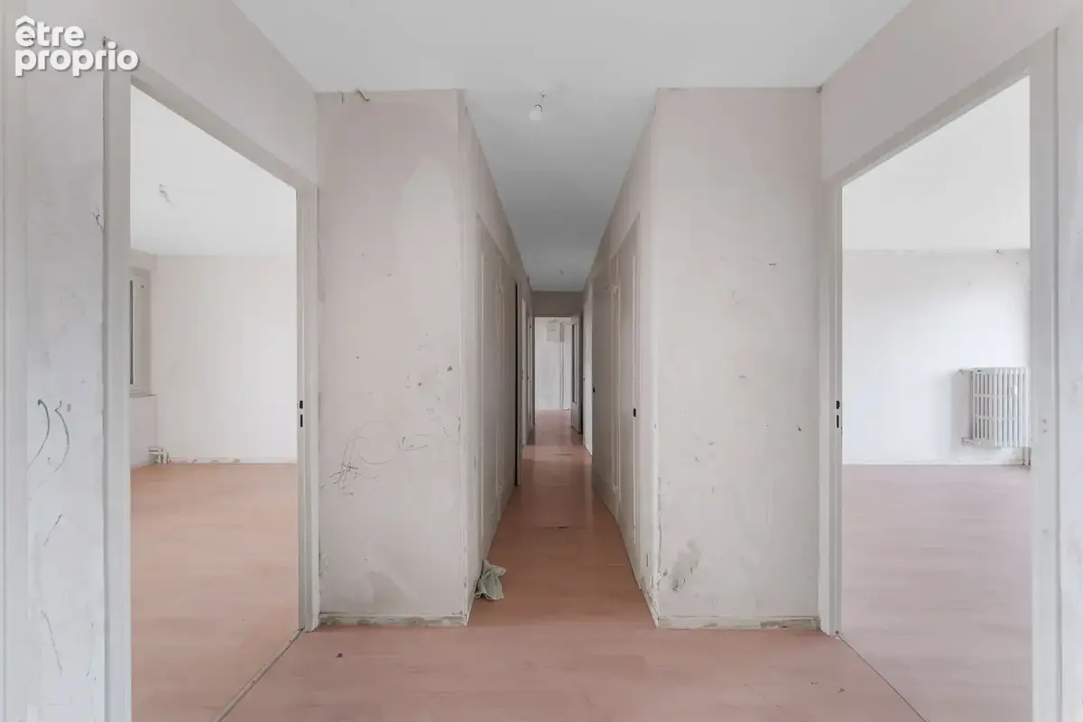 Vaste appartement T5 (106 m2) à rénover avec balcons et vue panoramique - Chenôve - photo 9