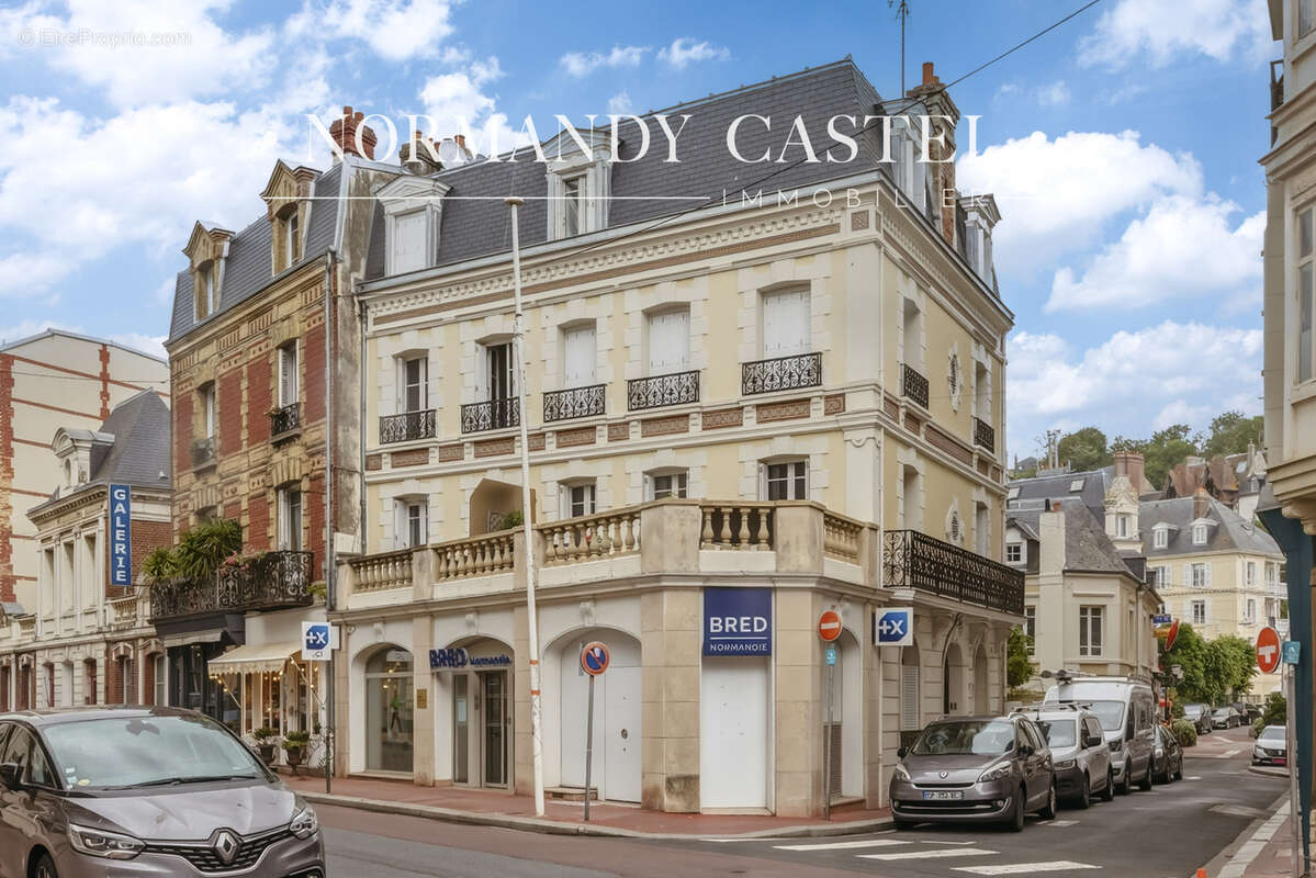 Appartement à TROUVILLE-SUR-MER