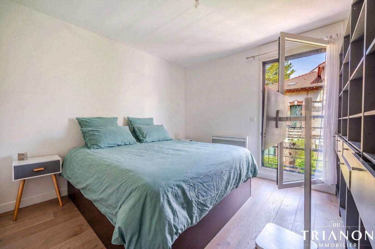 Appartement à SURESNES