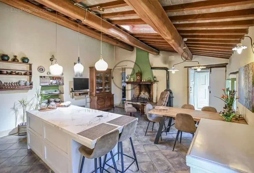 Ferme restaurée du XVIIIe siècle avec 6 chambres + 3 appartements pour invités sur 27 hectares près de Cagli, Marches. Piscine,  - photo 37