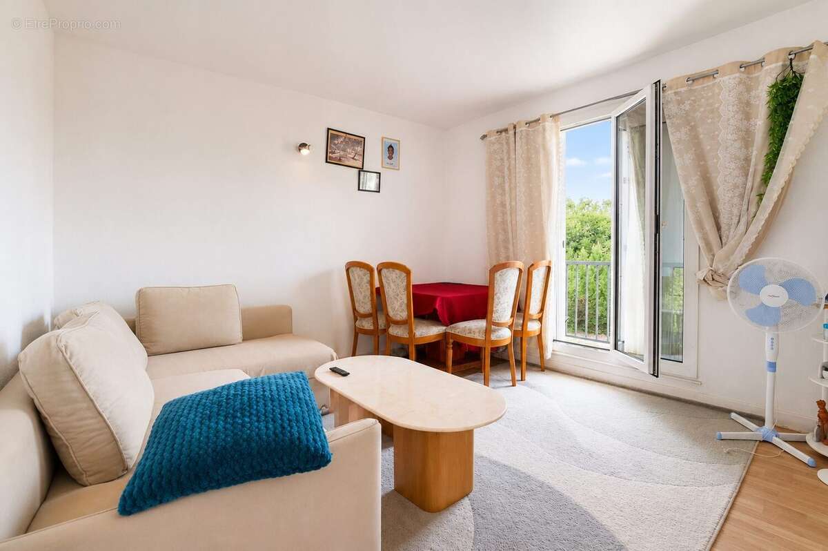 Appartement à LIMEIL-BREVANNES