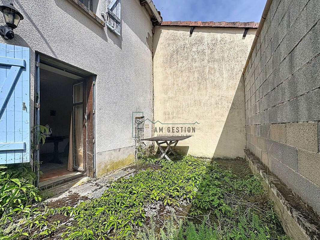 Maison à DINSAC