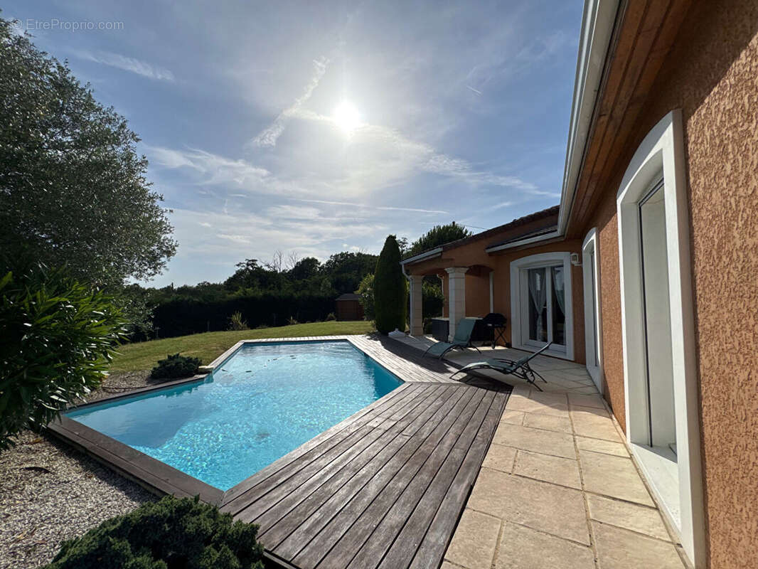 Bouloc Villa 5 pièces avec Jardin et Piscine - photo 9