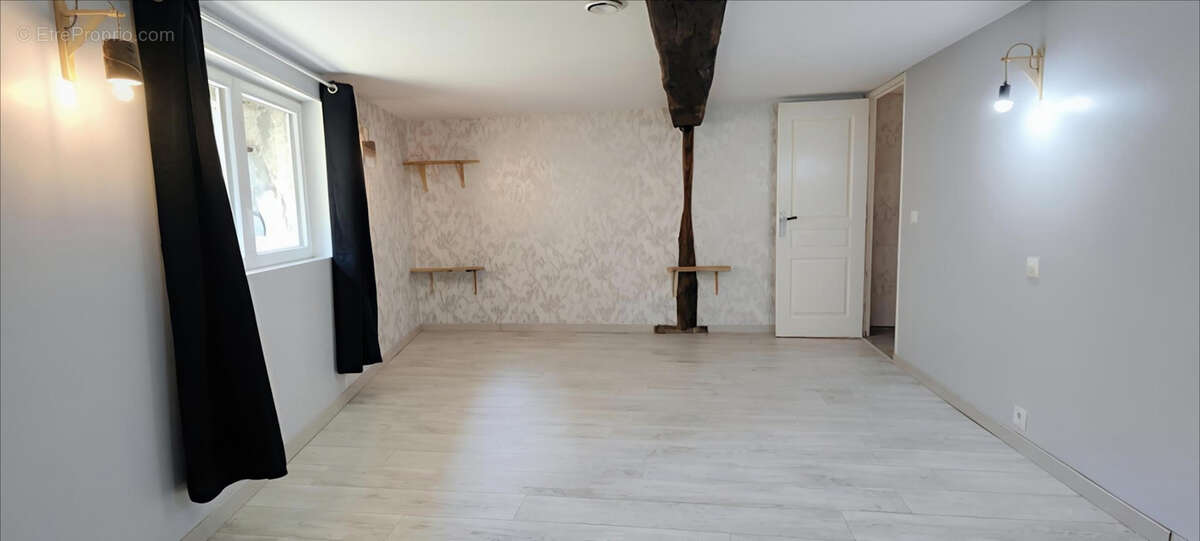 Maison à BRAUD-ET-SAINT-LOUIS