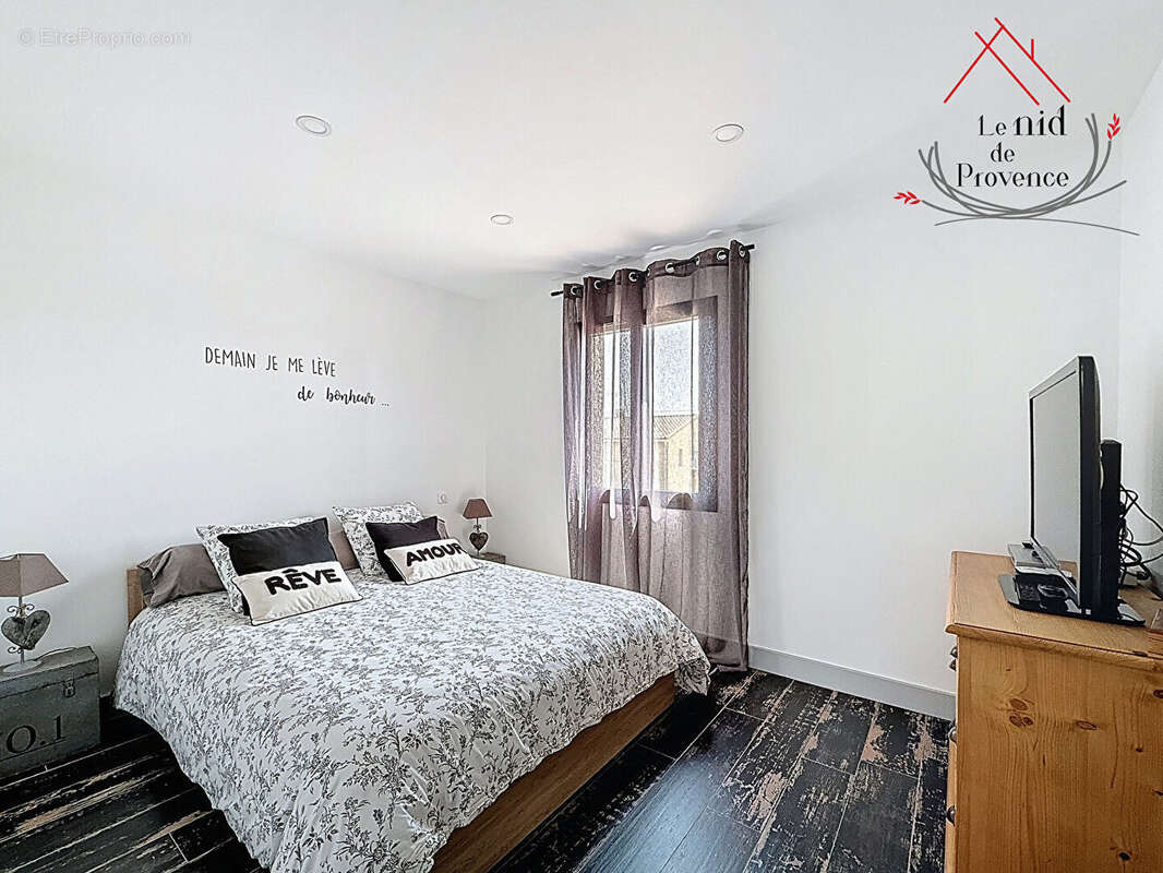 Maison à BEDARRIDES