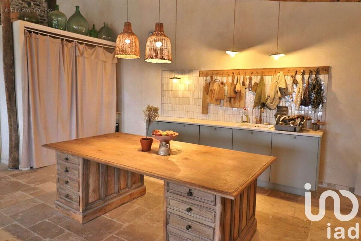 Photo 8 - Maison à LEYNES