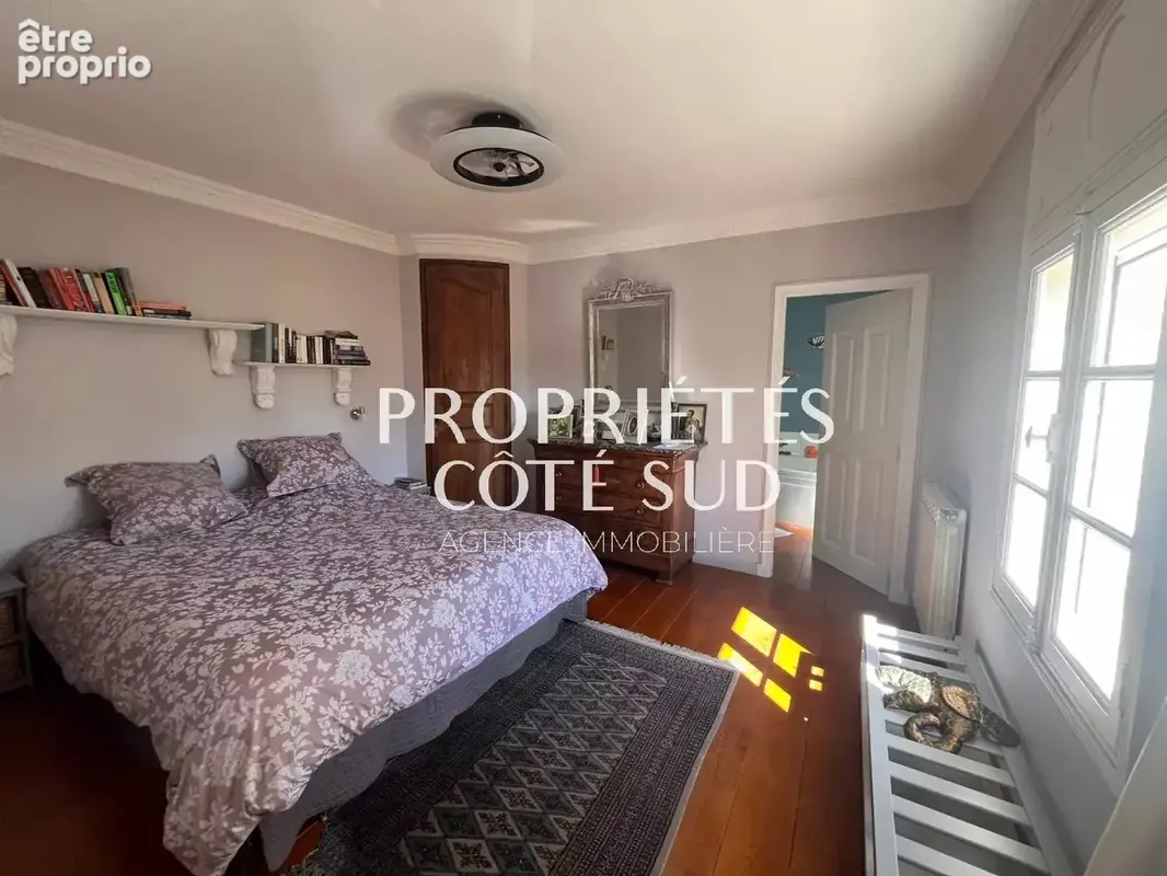 Pujaut, maison de caractère 246 m2  piscine  165 m2 de potentiel- **750 000 €  exclusivité** - photo 14