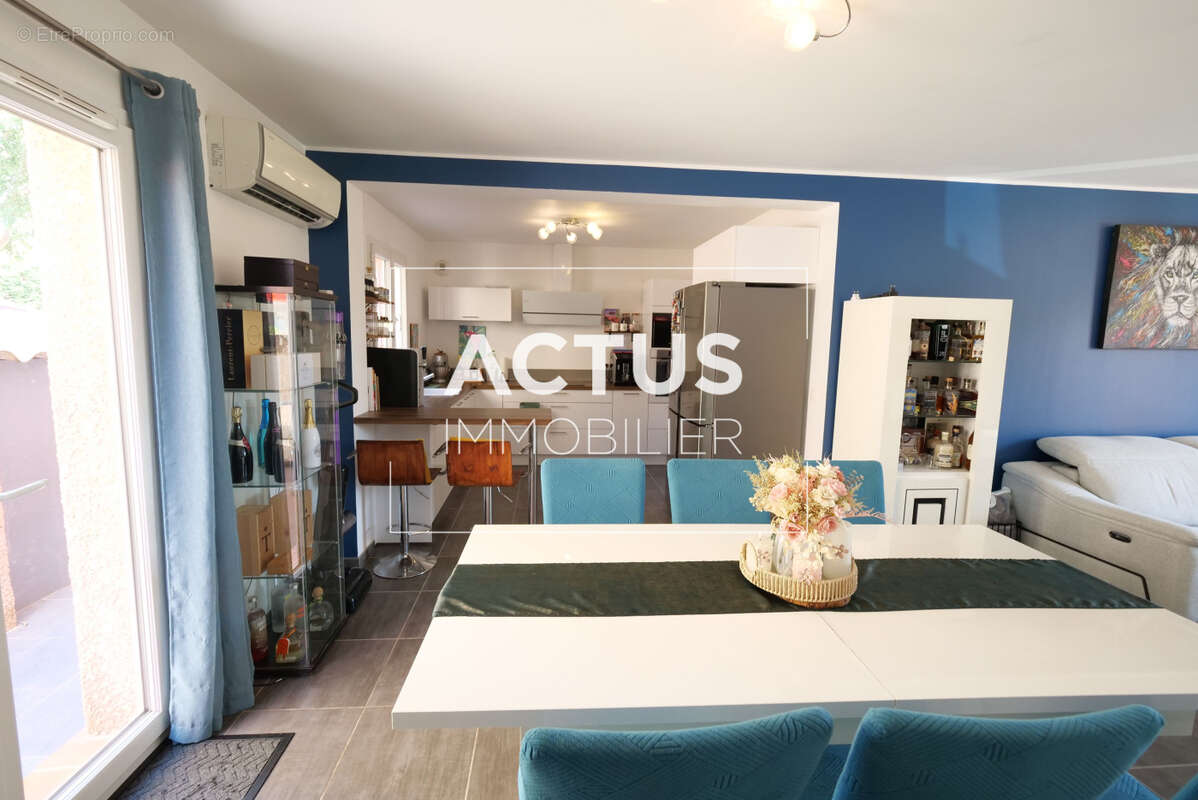 Maison 92 m² à Salon-De-Provence  - photo 6