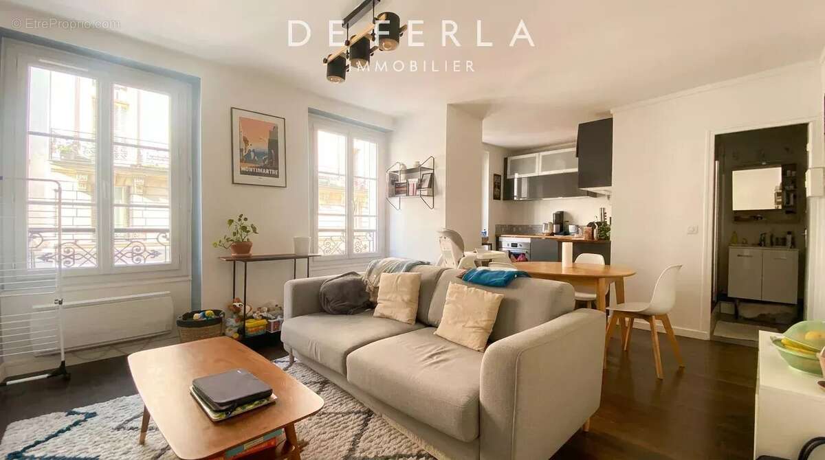 Appartement à PARIS-15E