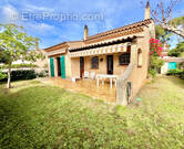 Maison à CARQUEIRANNE