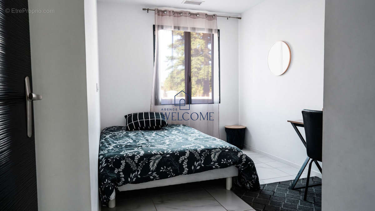 Maison à BAGNOLS-SUR-CEZE