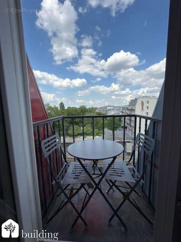 Batignolles Cardinet Paris 17ème - Studio meublé 8,85 m² habitables - photo 5