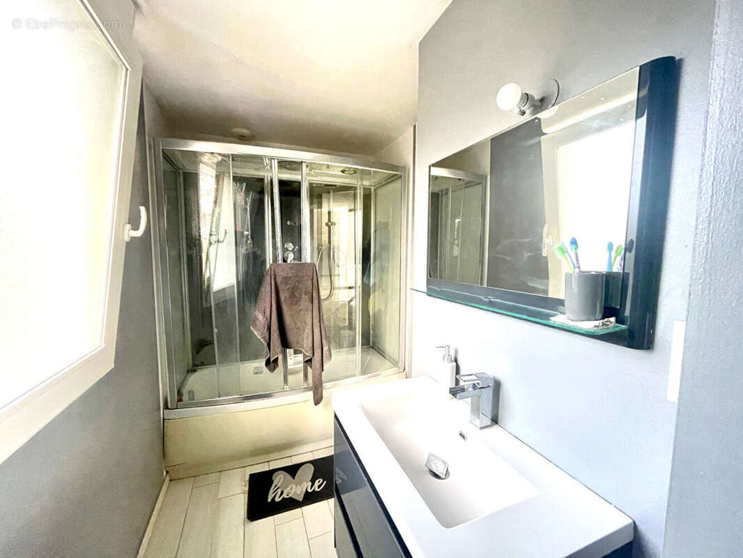 Maison à SAUVETERRE-DE-ROUERGUE