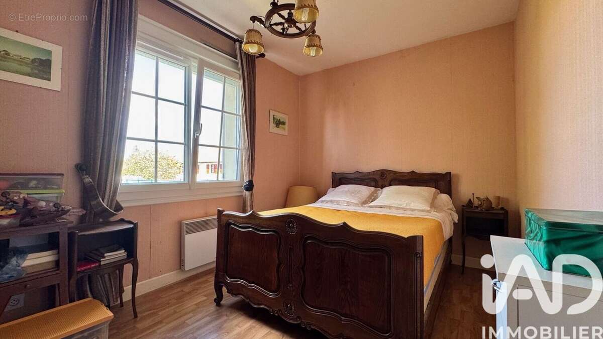 Photo 6 - Maison à MAIZIERES-LA-GRANDE-PAROISSE