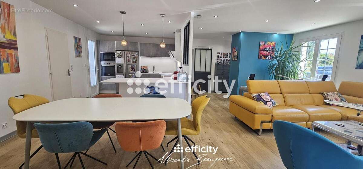 Maison 115 m² à Chauray  - photo 4