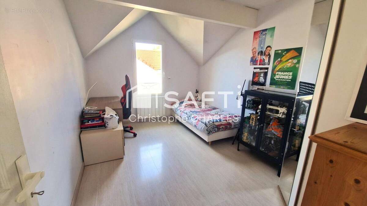 Photo 7 - Maison à LA BUISSE