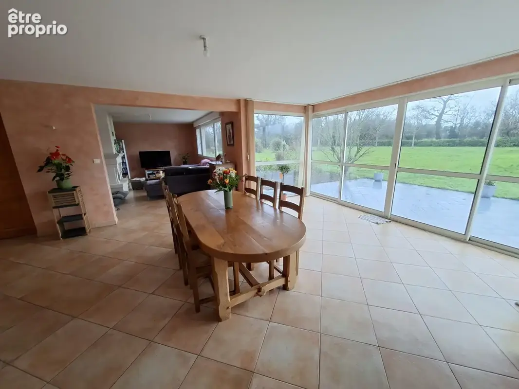 Maison 211 m² à Sainte-Mere-Eglise  - photo 10