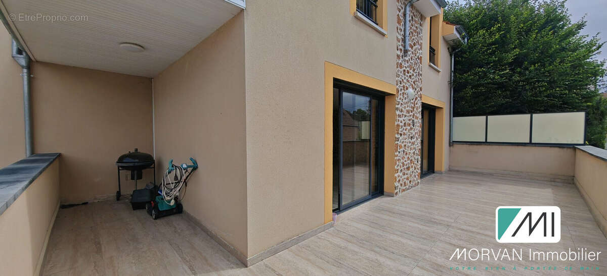 Maison 125 m² à Jouars-Pontchartrain  - photo 5