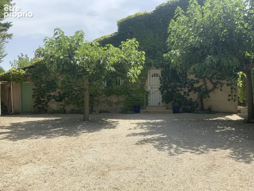 Charmante villa avec piscine dans village à quelques minutes d'Uzès. - photo 7