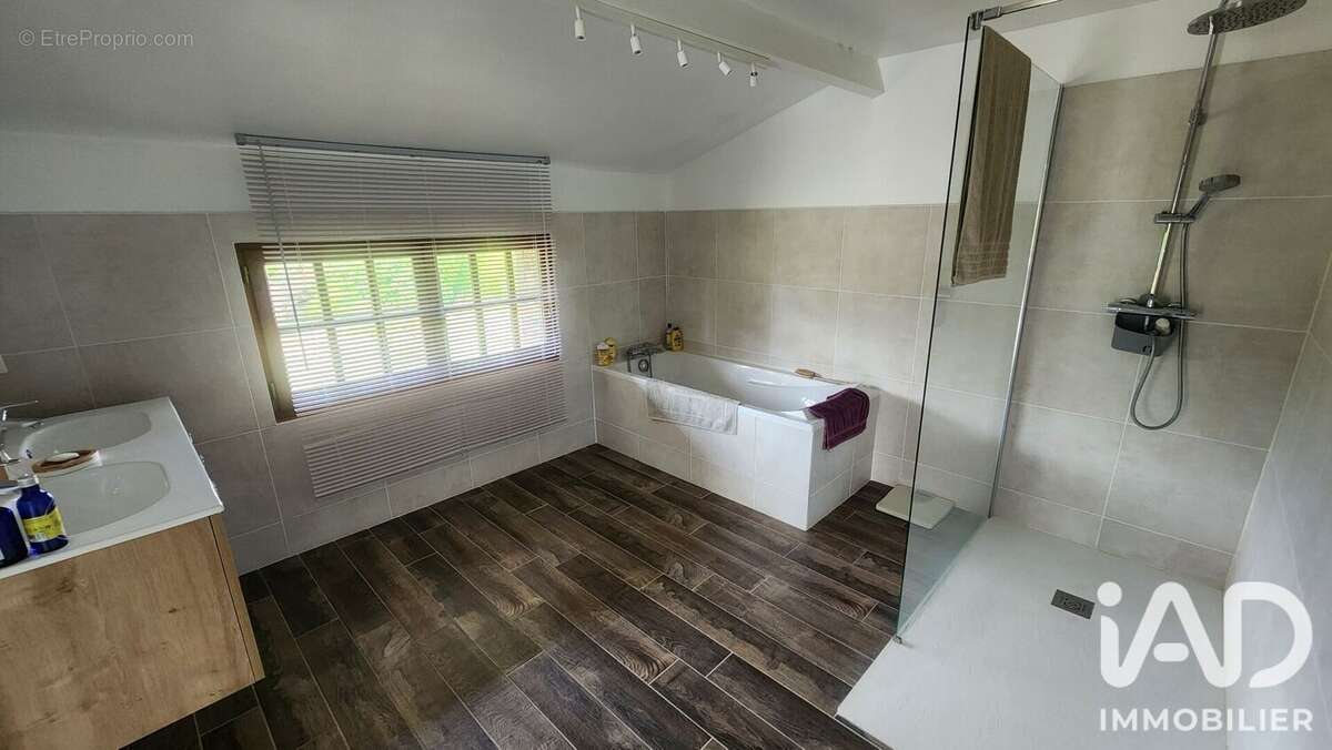 Maison 203 m² à Sigy-En-Bray  - photo 7
