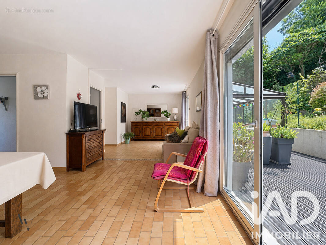 Photo 1 - Maison à BEYNES