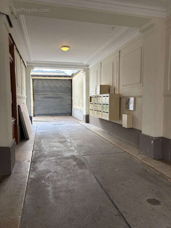 Appartement à PARIS-11E