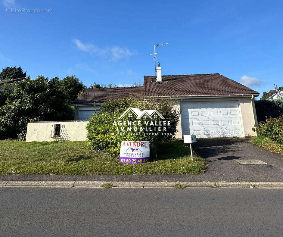 Maison à SAINT-GERMAIN-LES-CORBEIL
