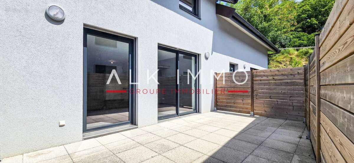 Appartement T5 - 106 m2 - photo 8