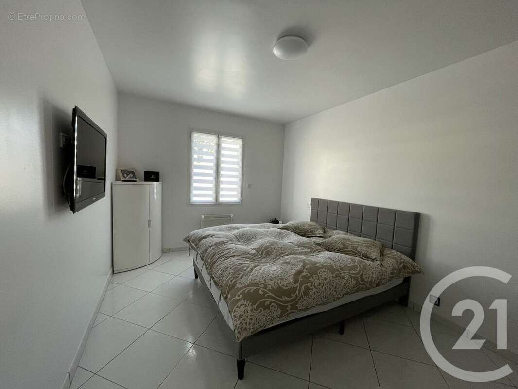 Maison à SAINT-SULPICE-DE-ROYAN