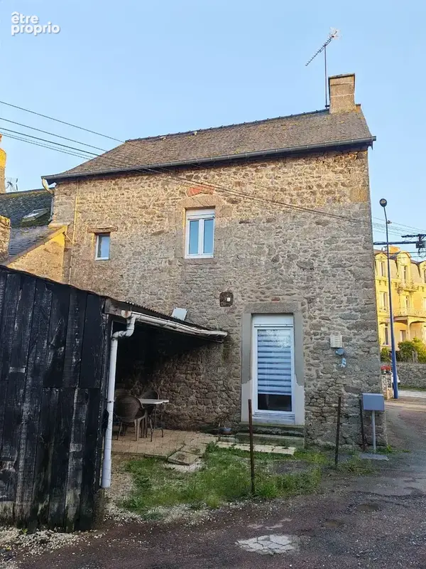 Maison rénovée 85 m2 - 3 chambres à Aron - photo 11