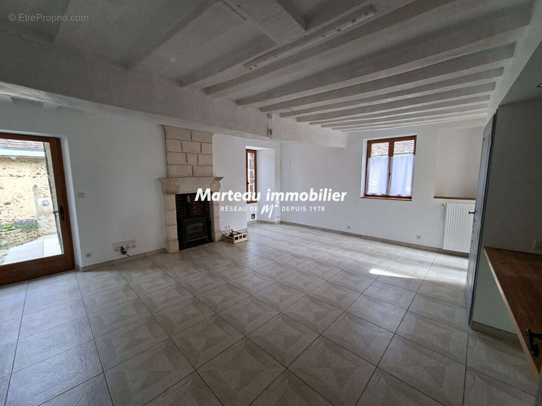 Maison à CHOUE