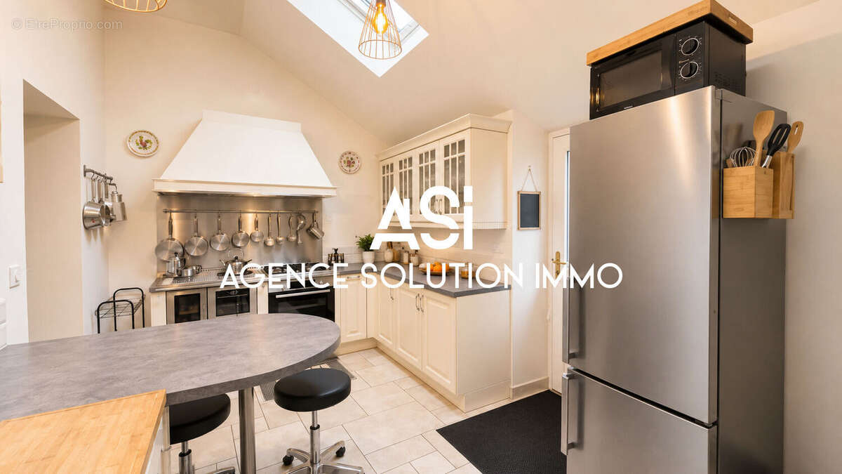 Maison de charme en campagne - 147m² - photo 3