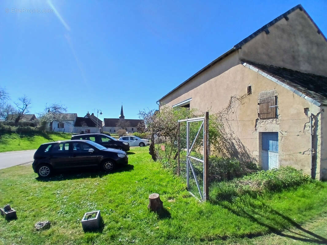 Maison à EPIRY
