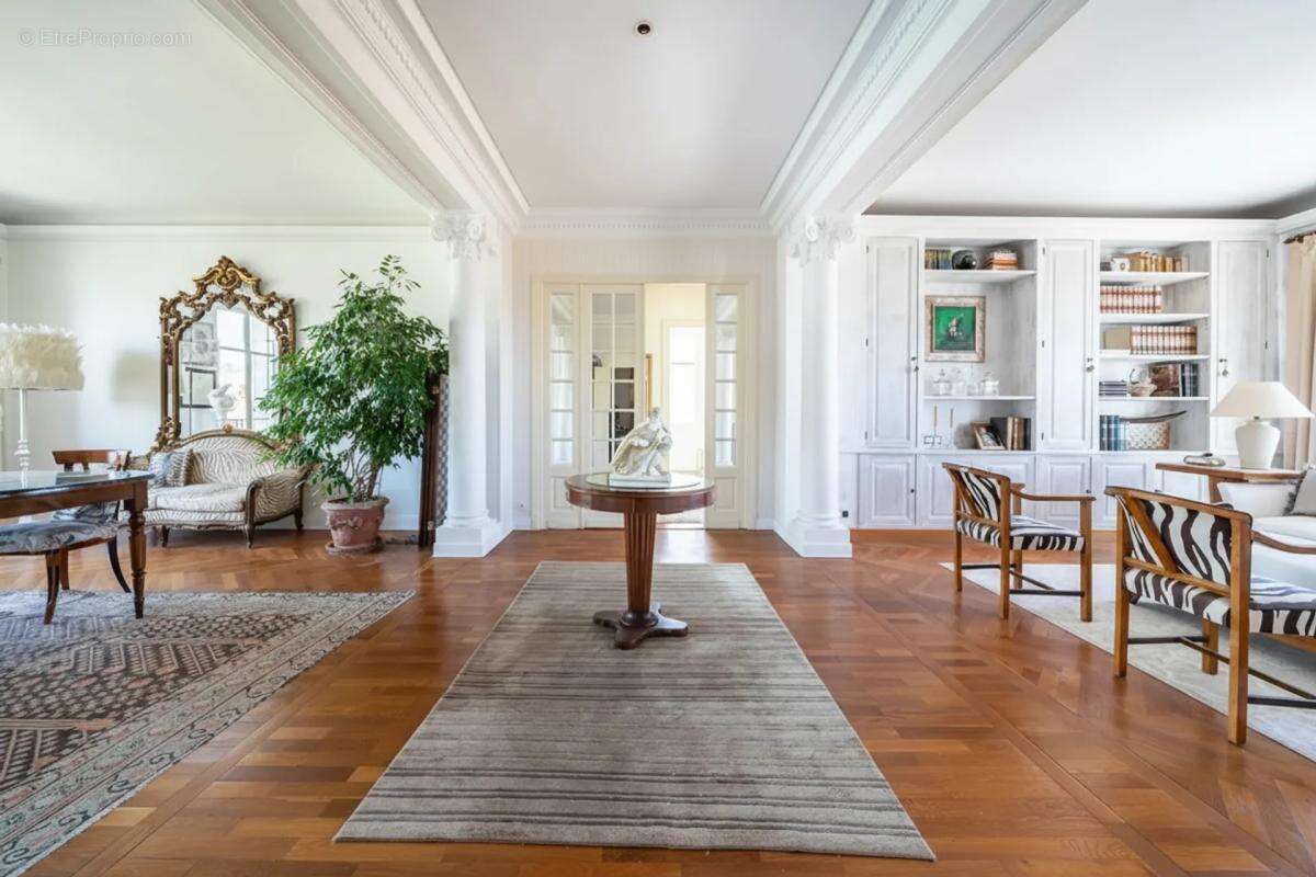 Appartement 150 m² loué à Nice Cimiez - photo 4