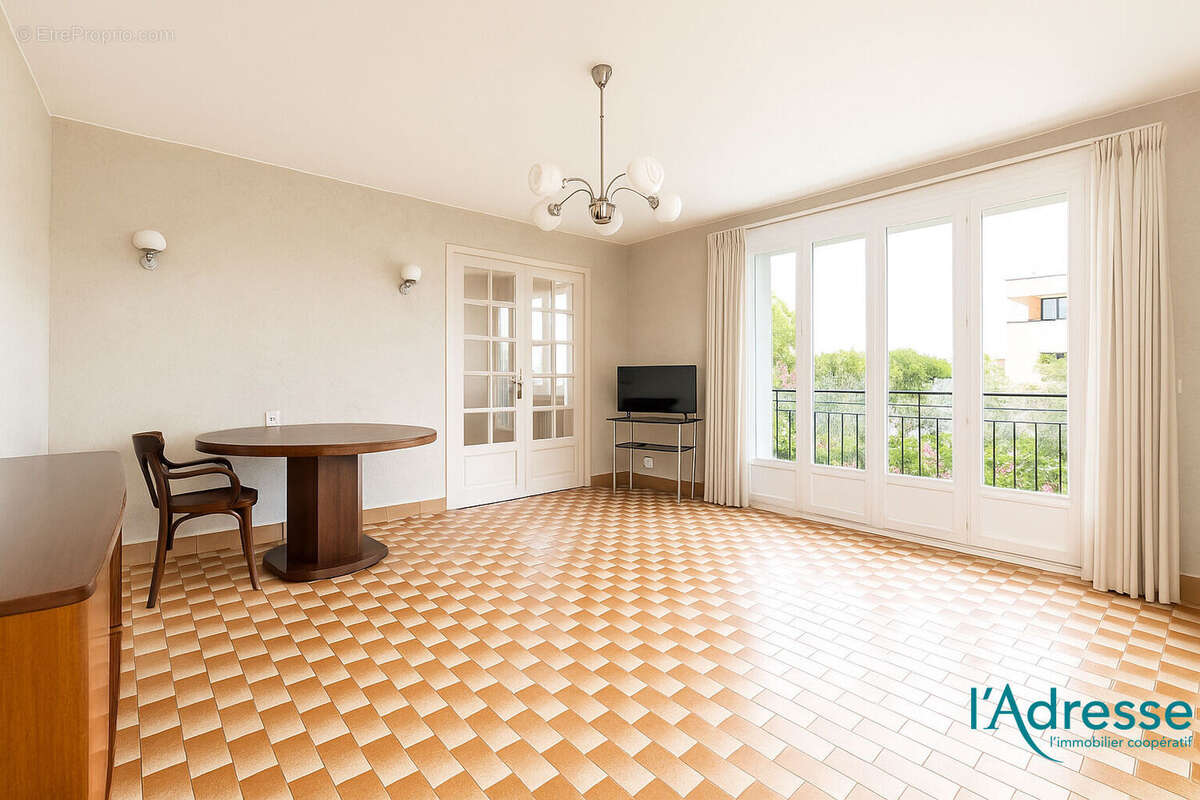 Maison à IVRY-SUR-SEINE