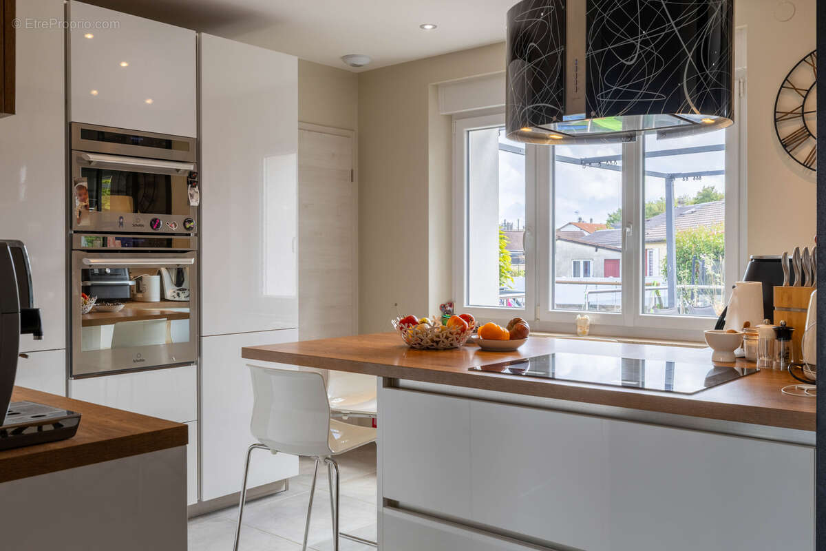 Maison à SAINTE-MARIE-AUX-CHENES