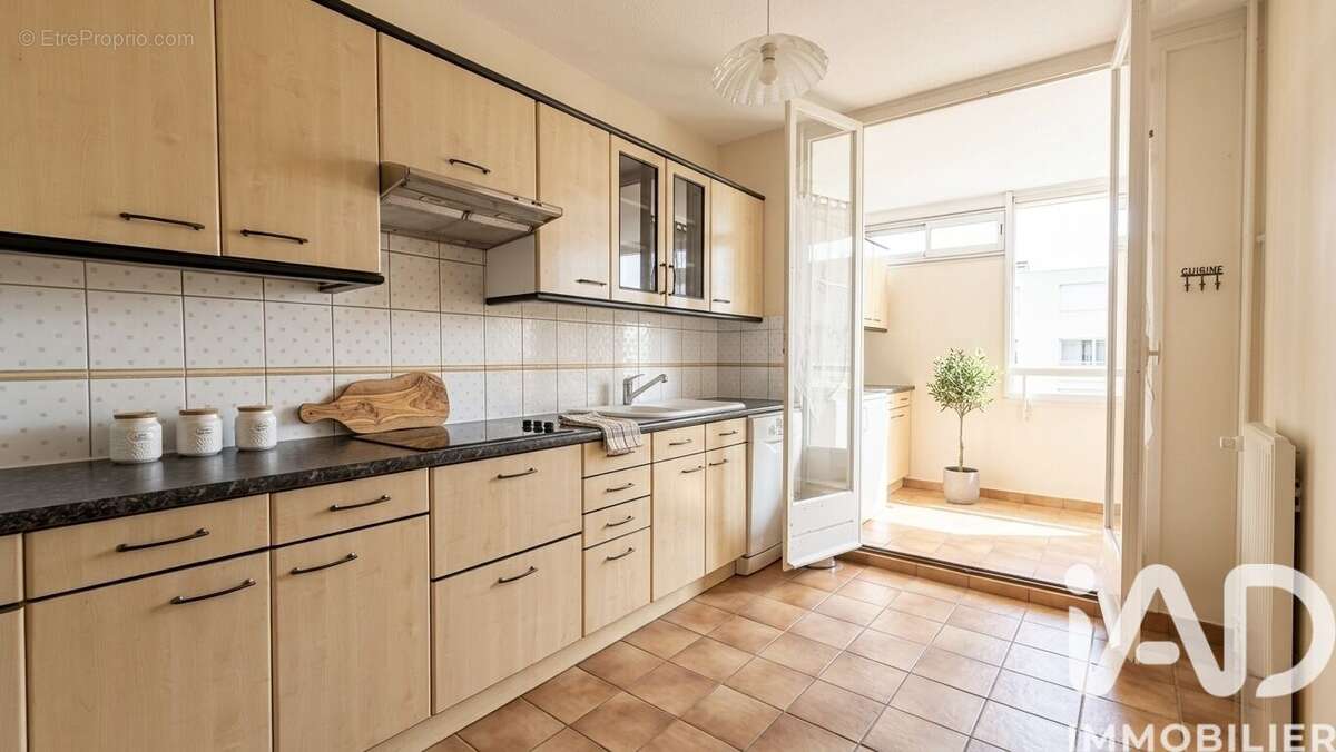 Photo 6 - Appartement à LORMONT