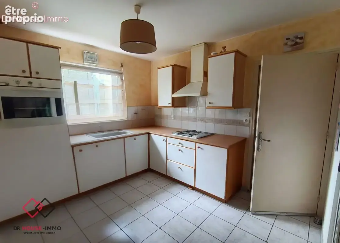 Maison 6 pièces 80 m² à vendre à Landivisiau (29400) - photo 17