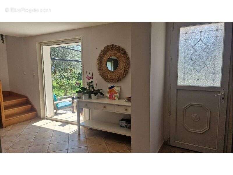 Maison 126 m² à La Garde  - photo 8